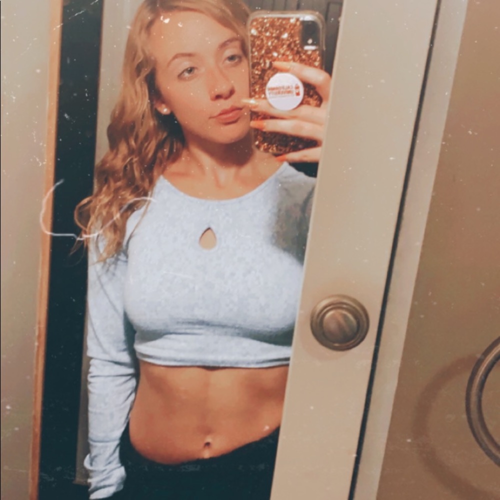 Meet your Posher, Kayla